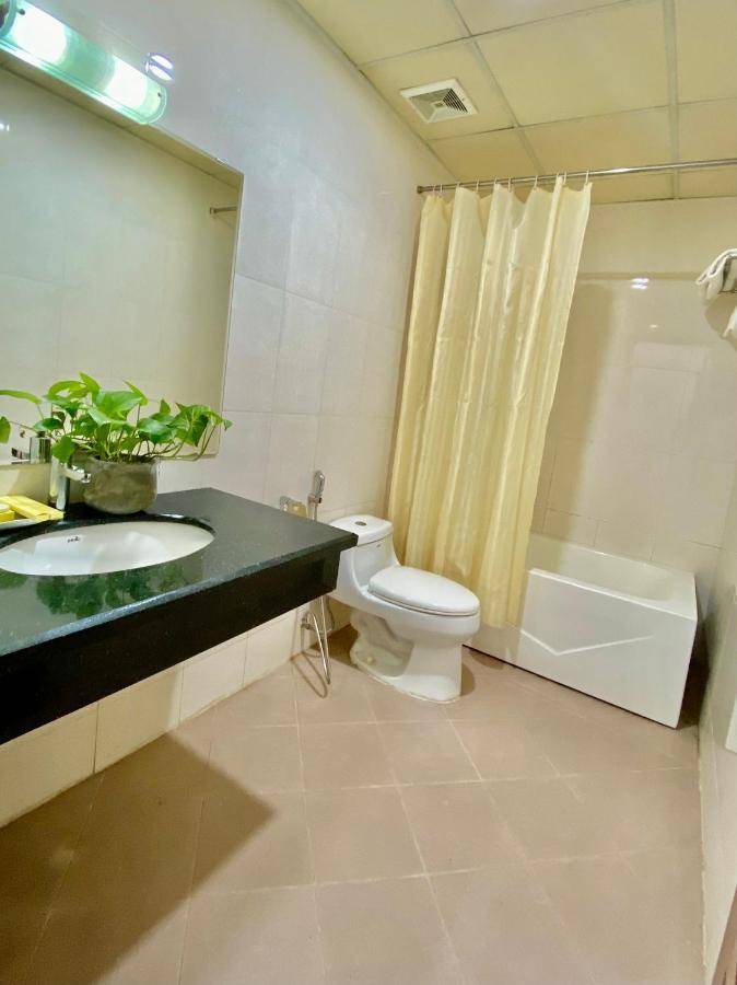 הו צ'י מין סיטי Reddoorz Ruby Star Hotel Truong Dinh מראה חיצוני תמונה