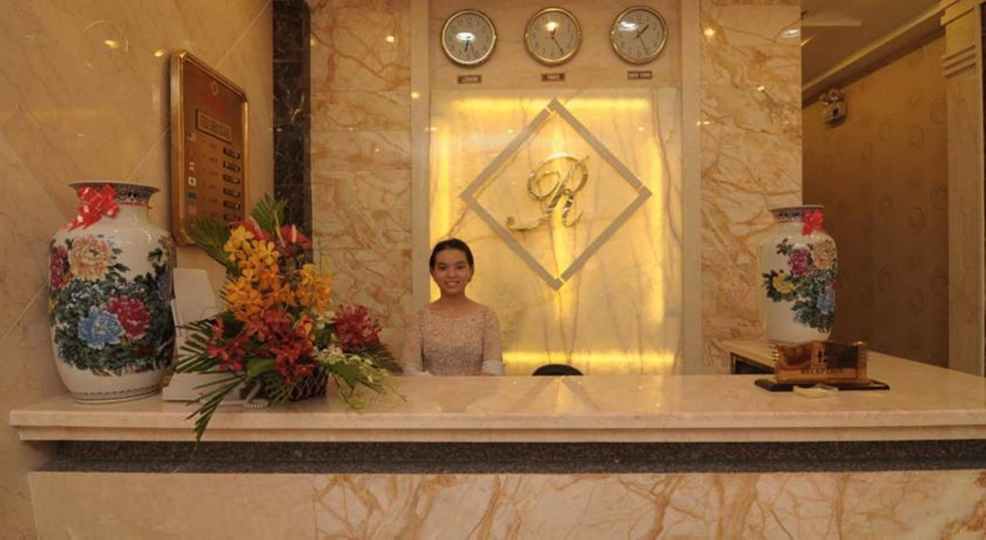 הו צ'י מין סיטי Reddoorz Ruby Star Hotel Truong Dinh מראה חיצוני תמונה